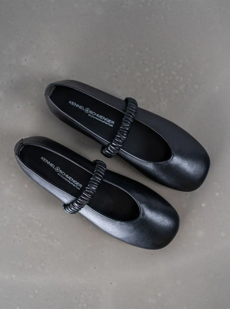 Blair black leather