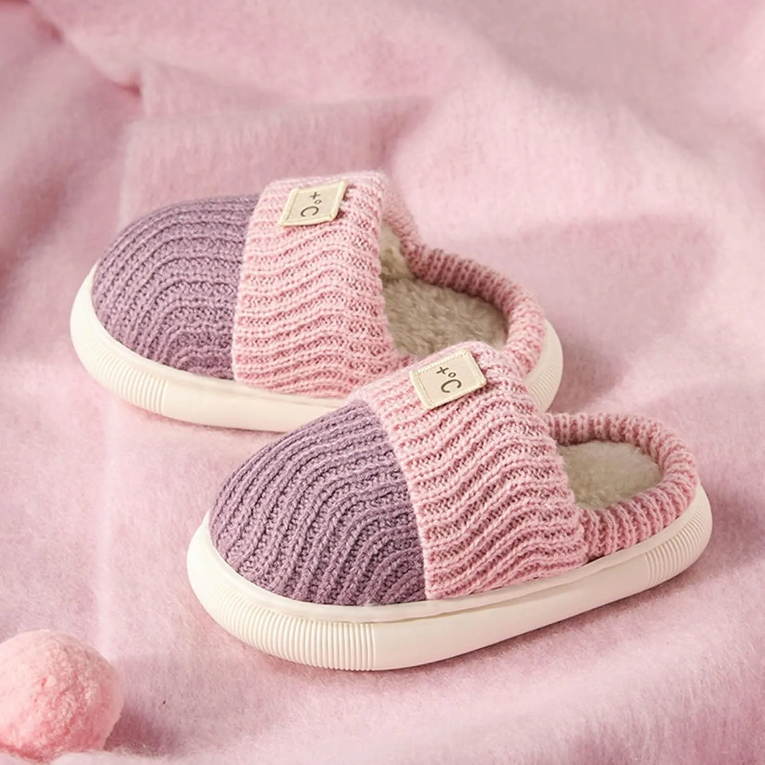Christmas Flat Slipper for Boys Girls Soft Plush Cozy Warm Fuzzy Slippers Christmas Tree Indoor Walking House Shoes