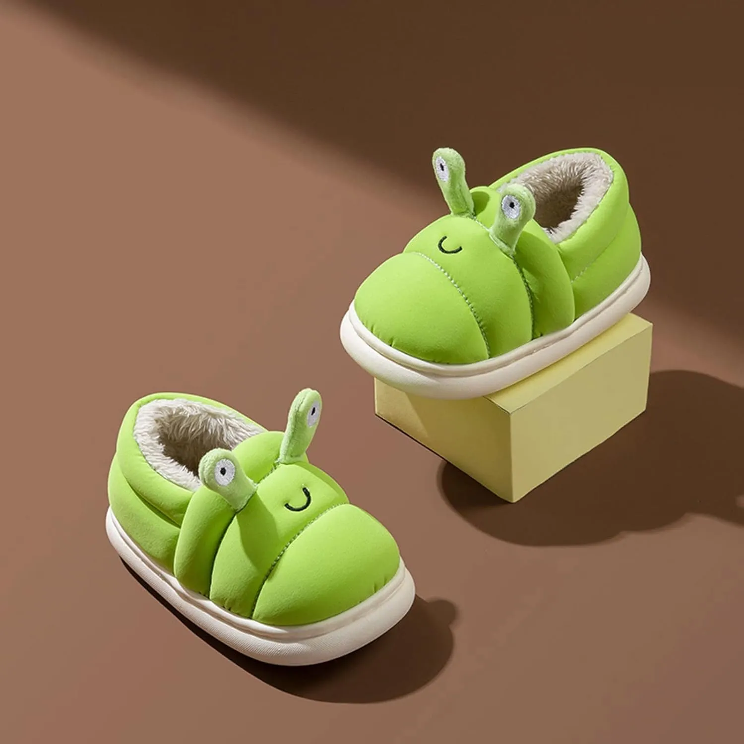 Fashion Autumn and Winter Boys and Girls Slippers Flat Bottom Lightweight Short Plush Warm Solid Girl Slippers Size 5