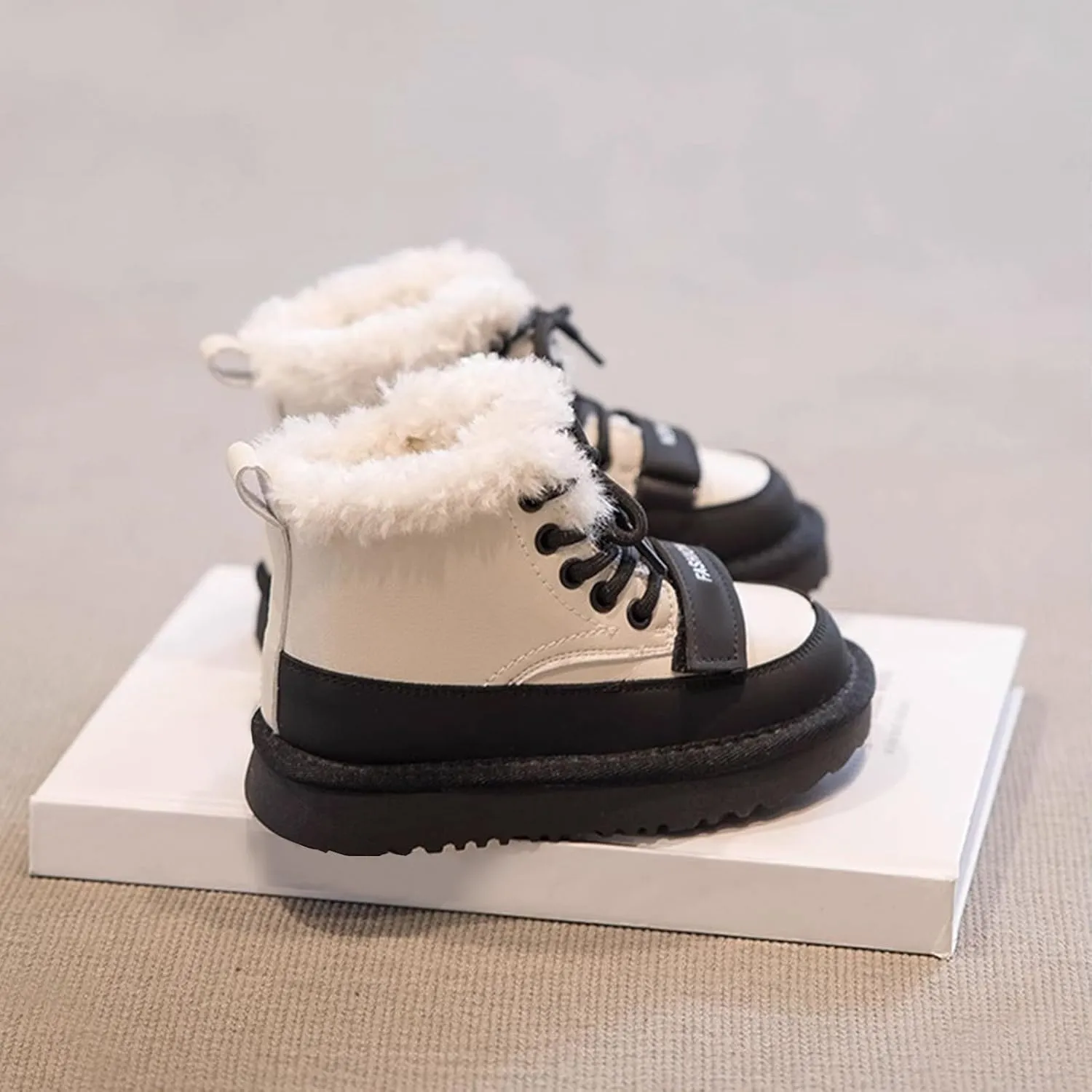 Kids Girls Fleece Winter Boots Lace-up Soft Rubber Bottom Vintage Plush Warm Comfortable Snow Cute Girl Winter Boots