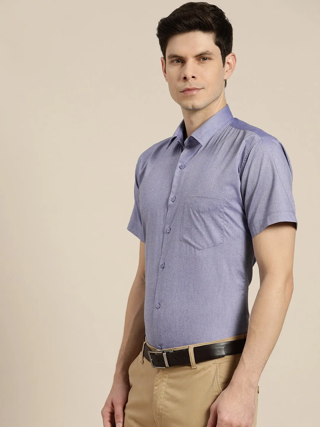Men Blue Solid Chambray Short Sleeve Cotton Rich Slim Fit Formal Shirt