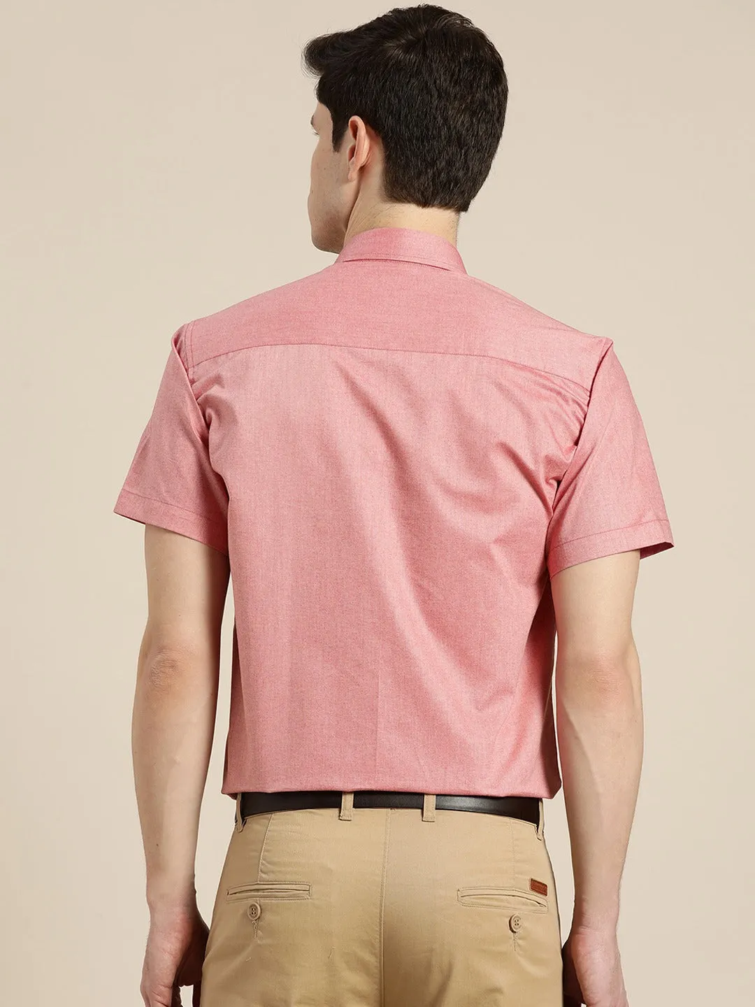 Men Coral Solid Chambray Short Sleeve Cotton Rich Slim Fit Formal Shirt
