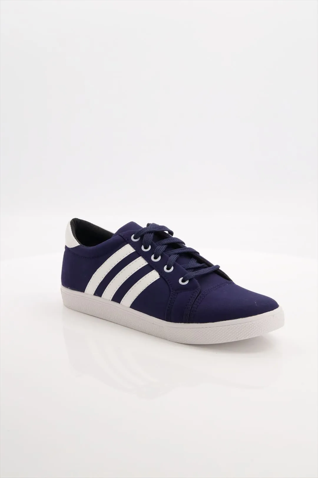 Men Pleven Slip Fit Sneakers