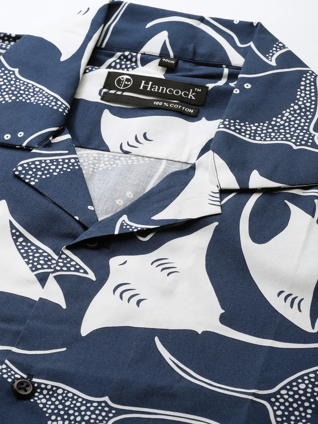 Men White & Navy Printed Pure Cotton Relaxed Fit Casual Resort Shirt