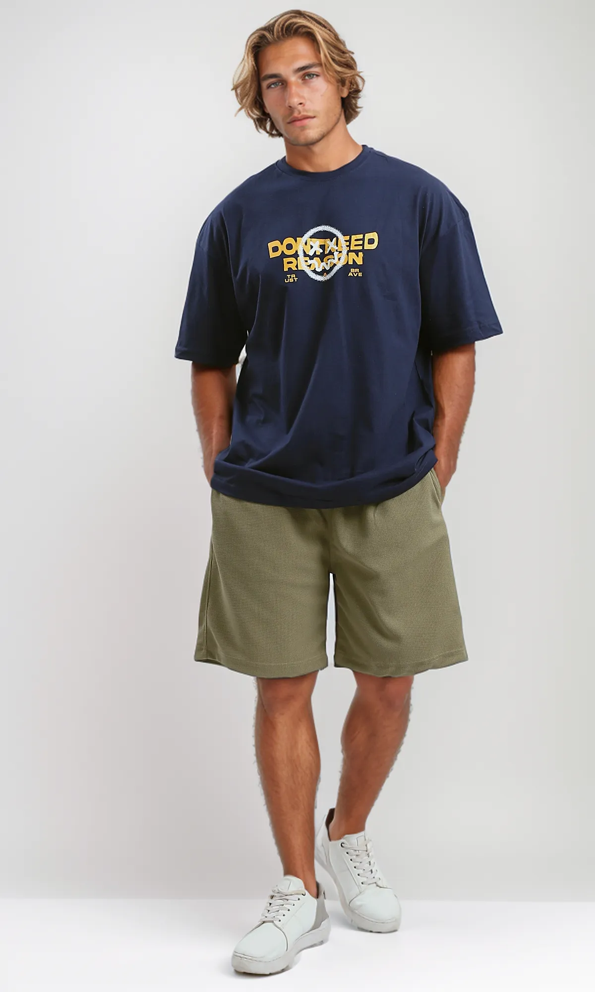 O179038 Dark Navy Blue Round Neck Tee With Front Print