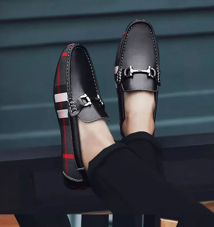 s Men's Black Loafers in Vegan Leather for All Seasons