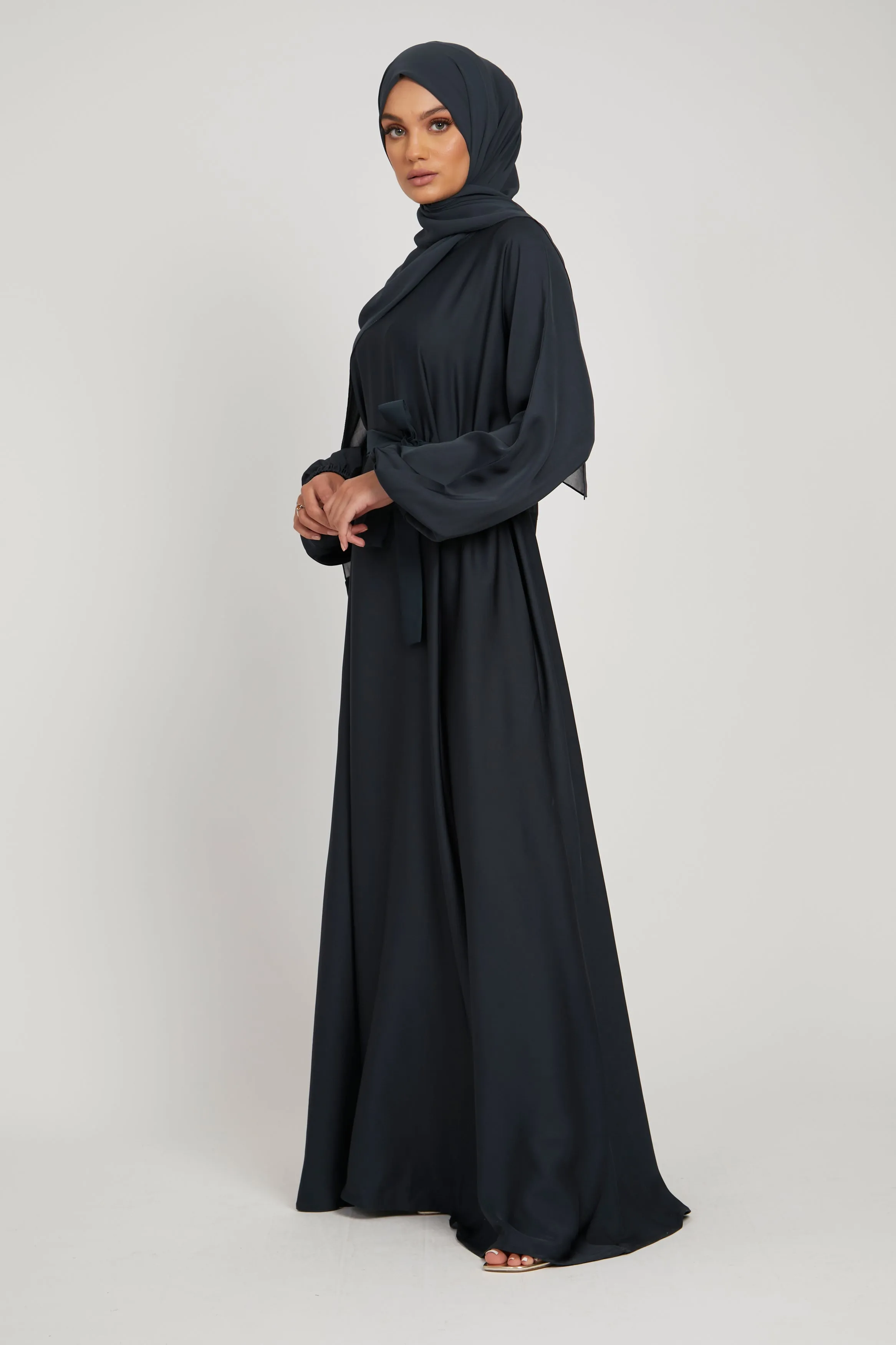 Umbrella Cut Closed Abaya with Elasticated Cuffs - Deep Pacific