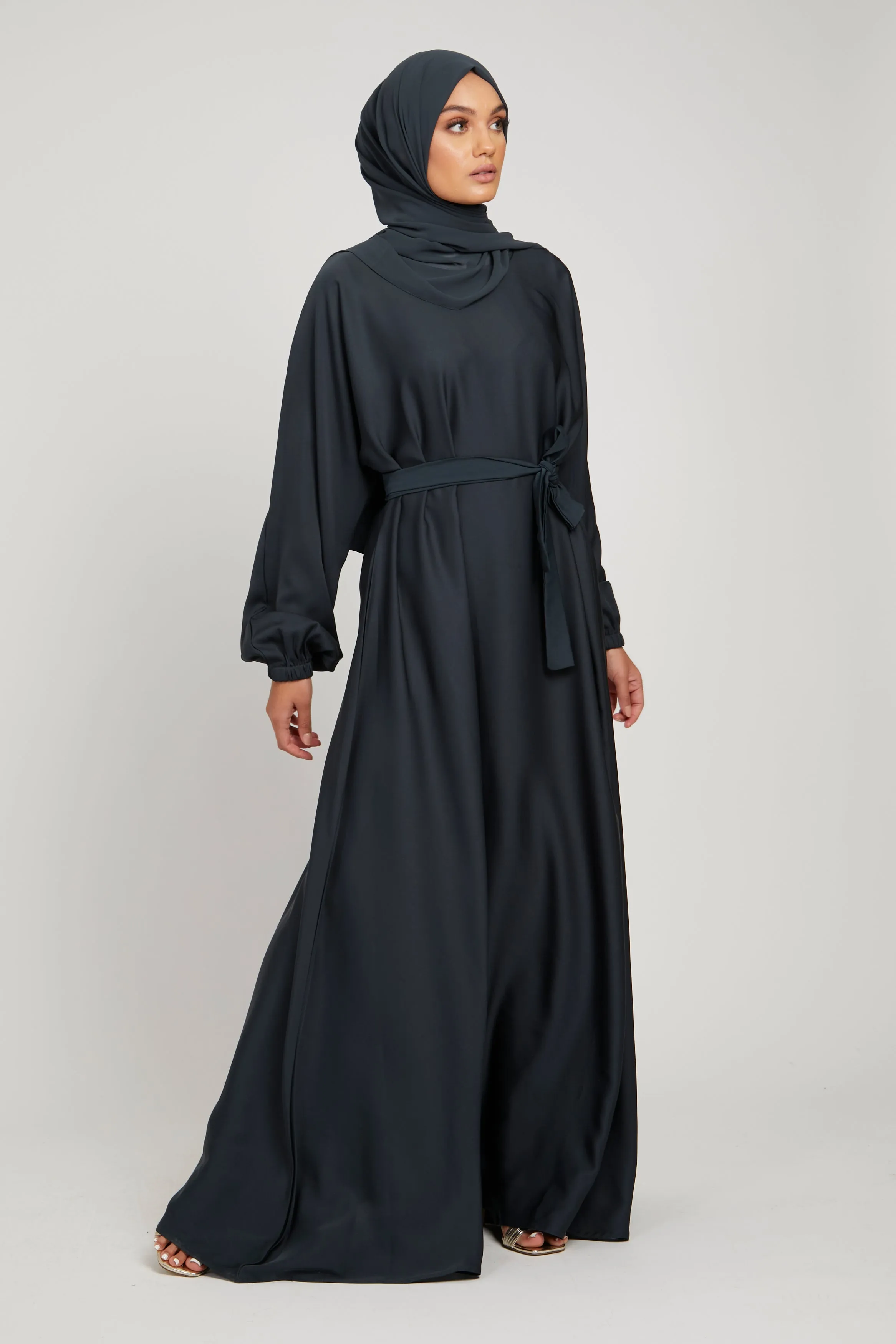 Umbrella Cut Closed Abaya with Elasticated Cuffs - Deep Pacific